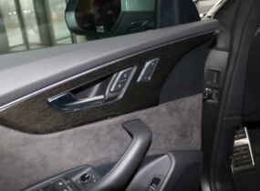 Audi Q8 2021