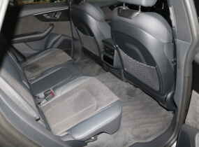 Audi Q8 2021