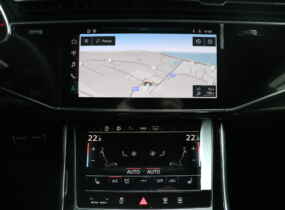 Audi Q8 2021
