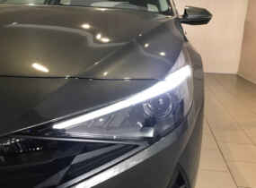 HYUNDAI ELANTRA CN7 1.6 COMFORT AT
