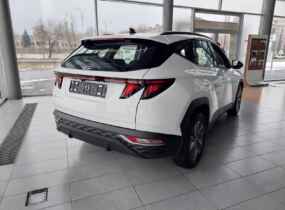 HYUNDAI TUCSON NX4 2.0 2WD DYNAMIC PLUS AT