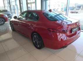 Alfa Romeo Giulia Super