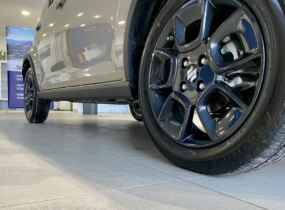 Suzuki Ignis 1.2 Hybrid GLX CVT