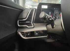 KIA Sportage 2.0 EX 2WD 5dr 5seats 6A/T