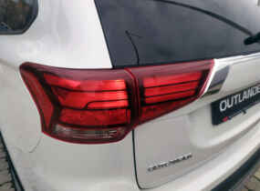 MITSUBISHI Outlander Invite