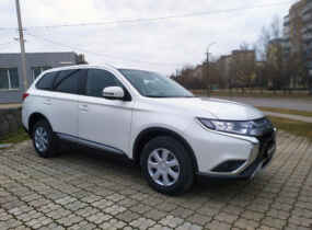 MITSUBISHI Outlander Invite