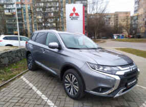 Mitsubishi Outlander 2.4 CVT Ultimate