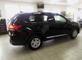 Mitsubishi Outlander Intense CVT