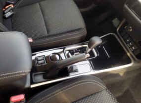 MITSUBISHI Outlander Invite