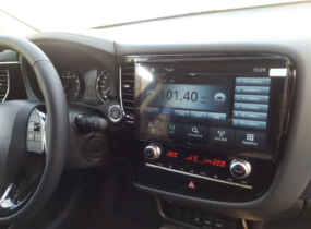 MITSUBISHI Outlander Invite