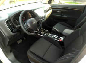 MITSUBISHI Outlander Invite