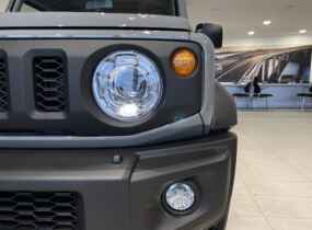 Suzuki Jimny 1.5 MT