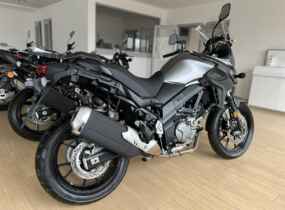 SUZUKI V-Strom 650