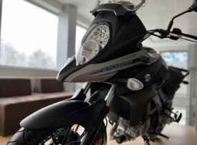 SUZUKI V-Strom 650