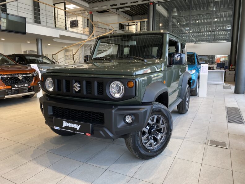 Suzuki Jimny 1.5 GLX A/T