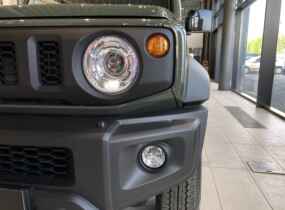 Suzuki Jimny 1.5 GLX A/T