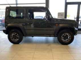 Suzuki Jimny 1.5 GLX A/T