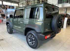 Suzuki Jimny 1.5 GLX A/T