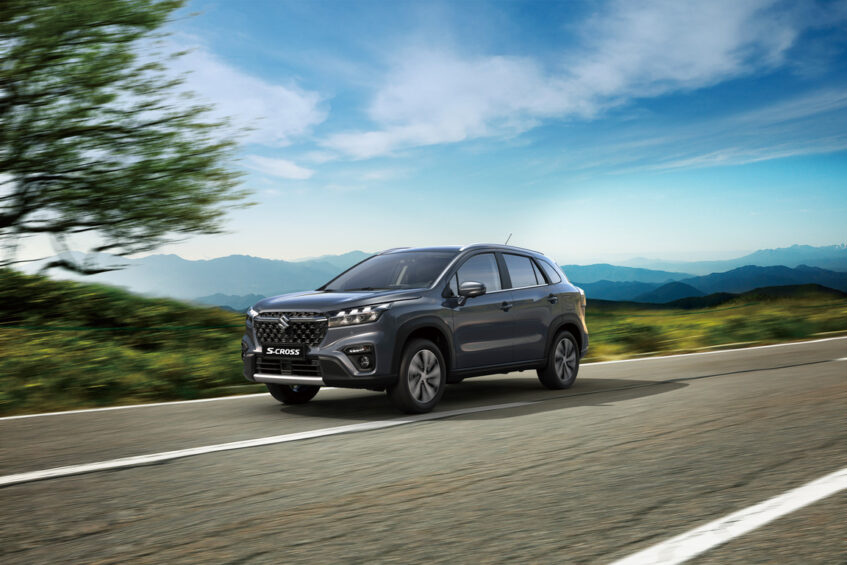 Абсолютно новий кросовер Suzuki S-Cross!