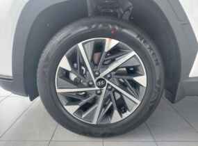 HYUNDAI Tucson NX4 2.0 Elegance Teal AT