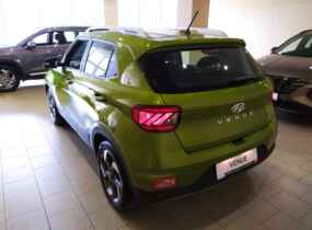 HYUNDAI VENUE QX 1.6 DYNAMIC R17 AT