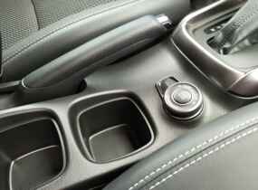 SUZUKI New S-Cross 1.4L 4WD GLX AT