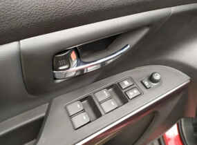 SUZUKI New S-Cross 1.4L 4WD GLX AT