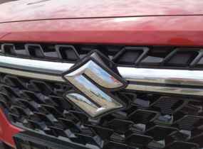 SUZUKI New S-Cross 1.4L 4WD GLX AT