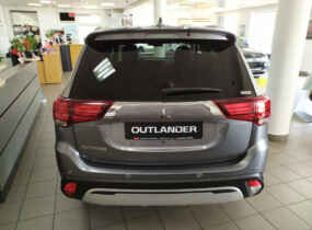 MITSUBISHI Outlander 2.4 CVT Ultimate