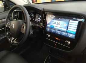 MITSUBISHI Outlander 2.4 CVT Ultimate