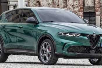 В Alfa Romeo натякнули на конкурента Tesla Model X