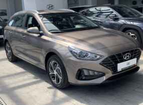 Hyundai i30 PD 1.5 WGN Style AT