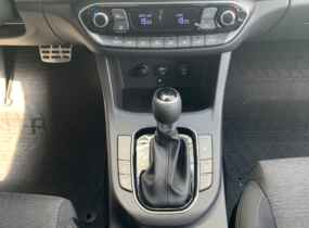 Hyundai i30 PD 1.5 WGN Style AT