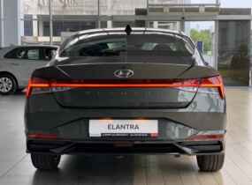 Hyundai Elantra FL 1.6 Style AT