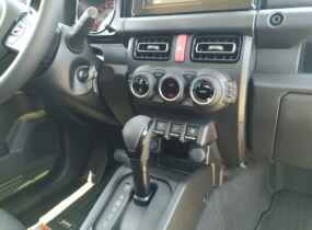 SUZUKI JIMNY 1.5 GLX A/T