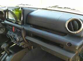 SUZUKI JIMNY 1.5 GLX A/T
