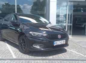 Fiat Tipo Street