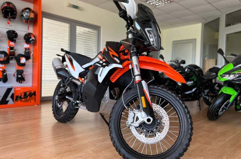 KTM 890 Adventure R