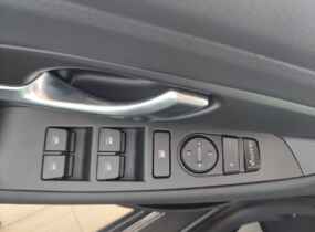 HYUNDAI i30 PD FL 1.5 Comfort AT