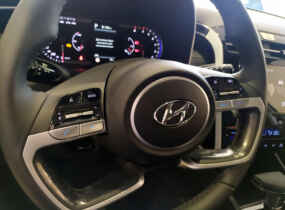 HYUNDAI TUCSON NX4 2.0 DYNAMIC 2WD 6AT