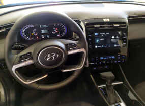 HYUNDAI TUCSON NX4 2.0 DYNAMIC 2WD 6AT