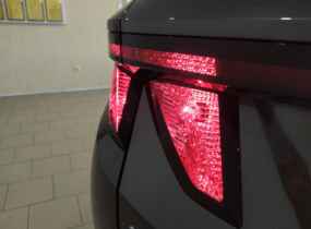 HYUNDAI TUCSON NX4 2.0 DYNAMIC 2WD 6AT