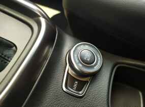 SUZUKI NEW S-CROSS 4WD AT GLX