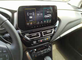 SUZUKI NEW S-CROSS 4WD AT GLX
