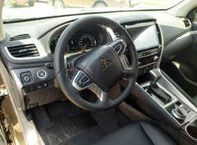 Mitsubishi Pajero Sport 2.4 TD AT Intense