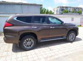 Mitsubishi Pajero Sport 2.4 TD AT Intense