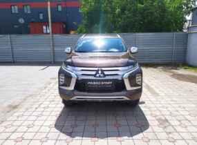 Mitsubishi Pajero Sport 2.4 TD AT Intense
