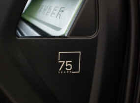 Новий Land Rover Defender 2023
