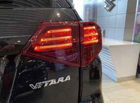 Suzuki Vitara 1.6L 2WD GL+ 6AT