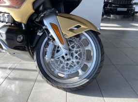Honda GL1800 Gold Wing Tour